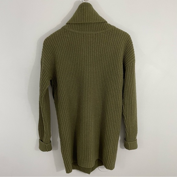 Banana Republic Crossover Turtleneck Sweater Womens S Army Green Merino Wool GUC - Picture 7 of 12